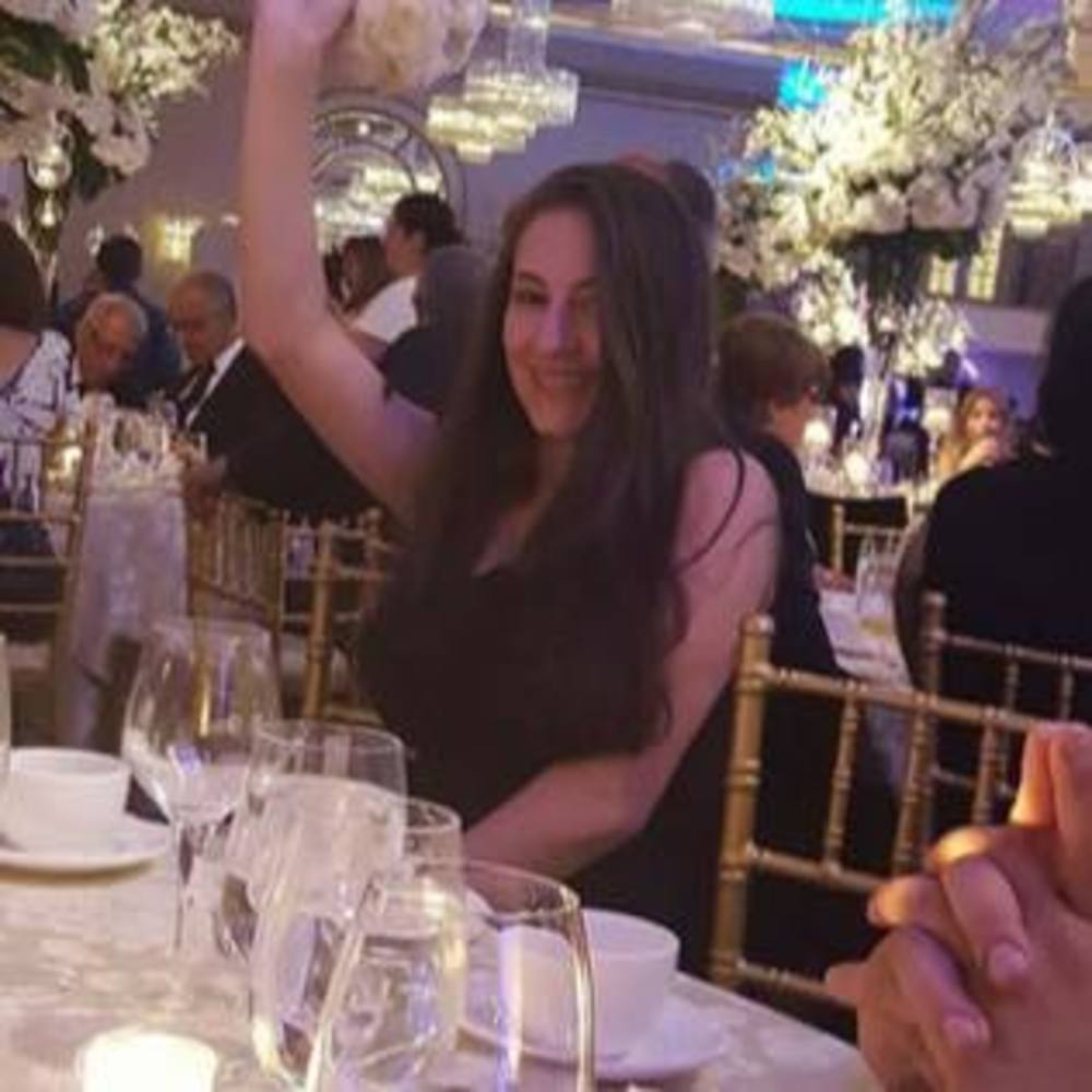 Meet your Posher, Carly